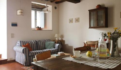 Two-Bedroom Apartment (5 Adults)