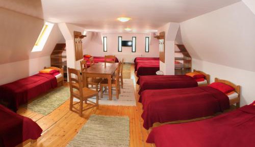 Mixed Dormitory Room