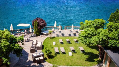 Double Room with Balcony and Lake View