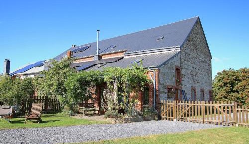 Three-Bedroom Holiday Home 