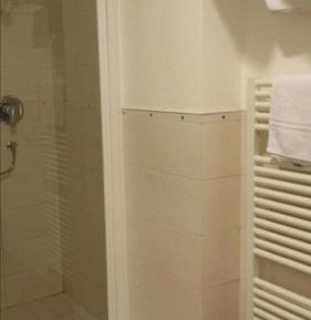 Double Room (1 Adult)