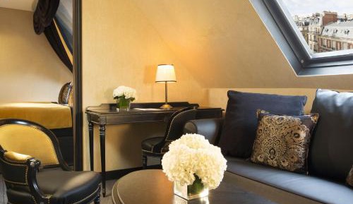 Attic Junior Suite