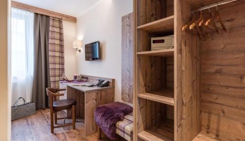Comfort Single Room