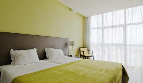 Double Room with Partial Sea View