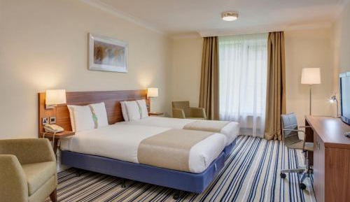 Standard Room with Two Single Beds