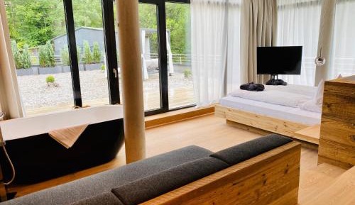 Spa corner with private sauna - panoramic view of the sunny side with terrace