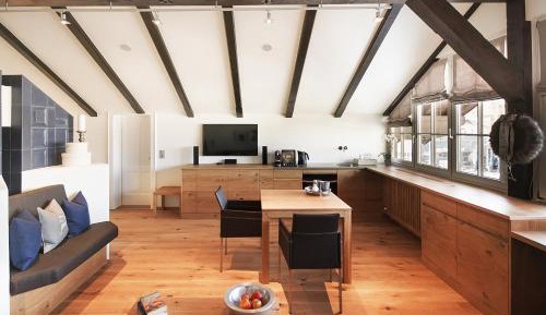 Penthouse Suite