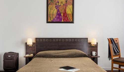 One-Bedroom Apartment (4 Adults)