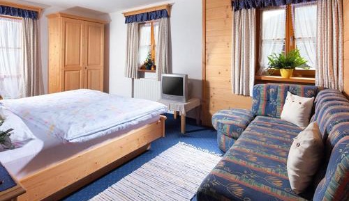 Double Room with Balcony (2 Adults + 1 Child)