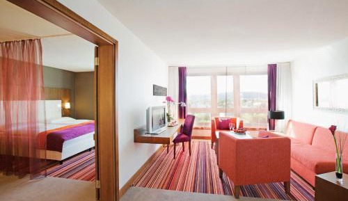 One-Bedroom Suite