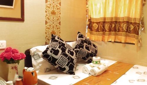 Deluxe Double Room with Shower
