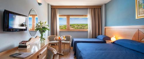 Triple Room