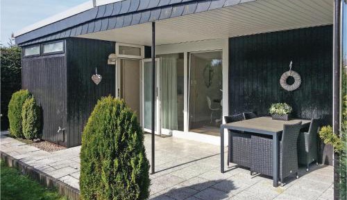 Three-Bedroom Holiday Home 