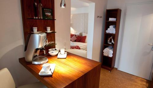 Suite with Whirlpool