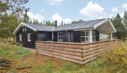 Four-Bedroom Holiday Home