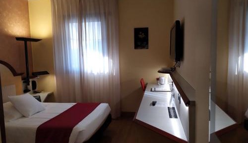 Superior Single Room