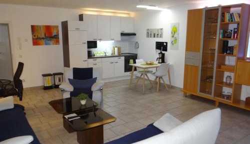 Apartment with Shower