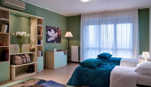 Two-Bedroom Apartment (5 Adults)