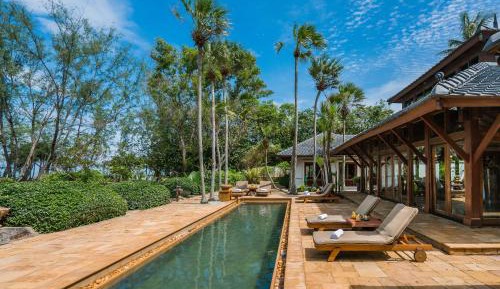 Two-Bedroom Royal Villa - Oceanfront
