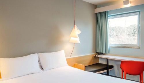 Standard Double Room - Non-Smoking