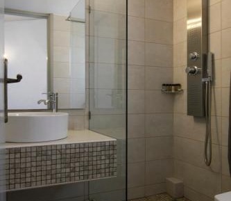 Double or Twin Room with Sea View - Split Level