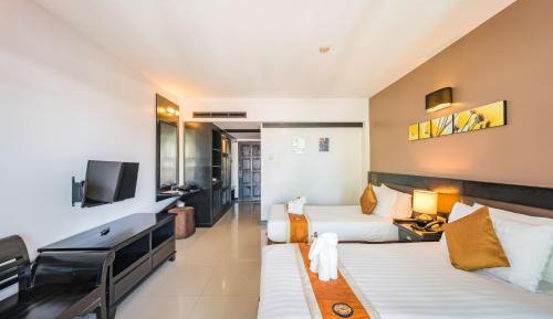 Deluxe Double or Twin Room