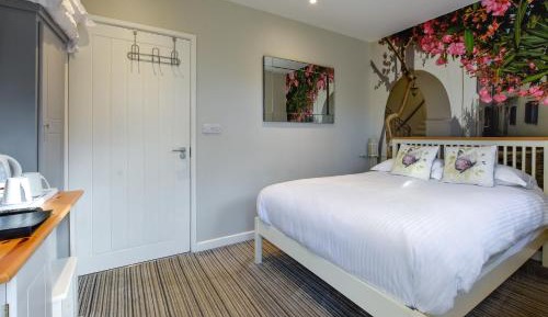 Double Room - Disability Access with wet Room Ensuite