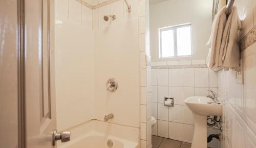 Double Room with Two Double Beds - Non-Smoking
