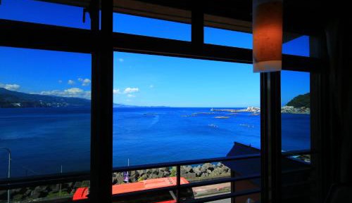Japanese-Style Standard Room with Shared Bathroom and Sea View