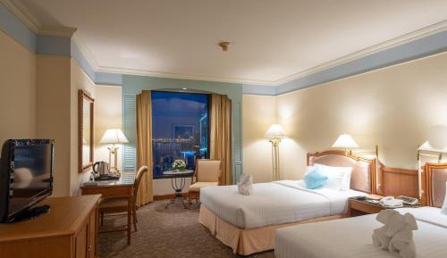 Deluxe Double or Twin Room