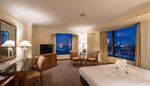Deluxe Double Room - Corner