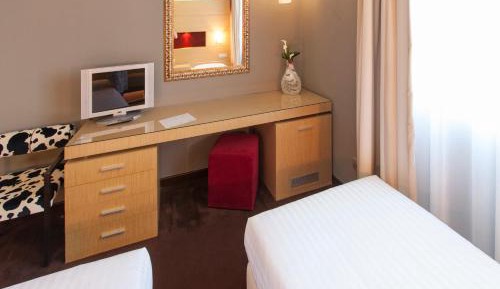 Economy Twin Room