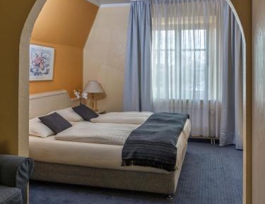 Deluxe Double Room with Bath