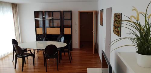 Apartment (4 Adults)