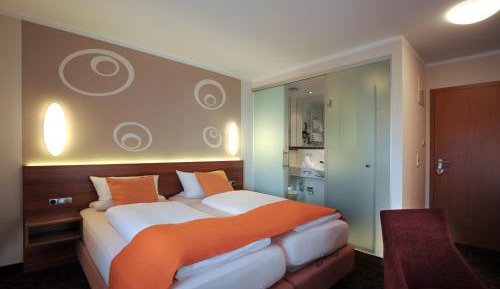 Comfort Double or Twin Room