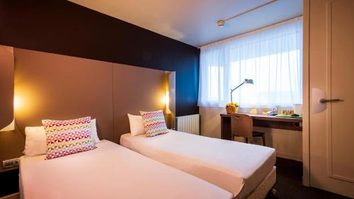 Standard Room - 2 Single Beds