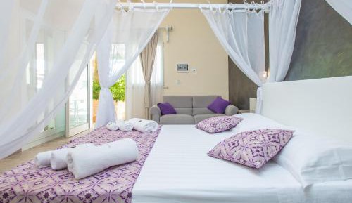 King Suite with Spa Bath