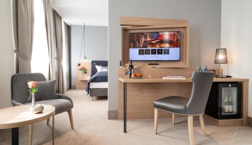 Suite with Sauna