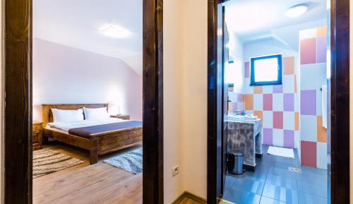 King Room with Mountain View