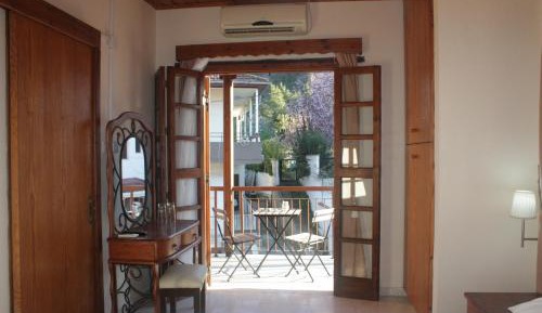 Triple Room with Balcony