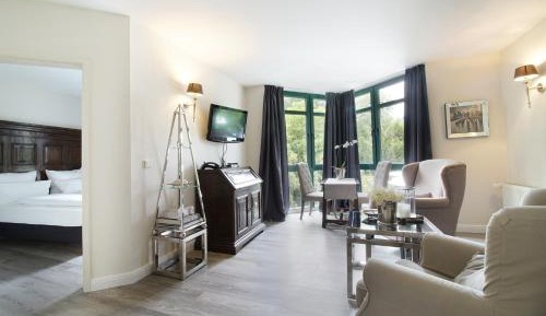 Deluxe Junior Suite