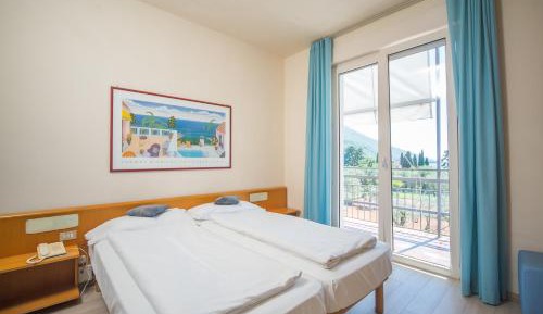 Comfort Twin Room with Balcony