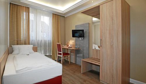Comfort Single Room