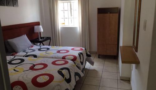 One-Bedroom Apartment with Sofa Bed (4 Adults)