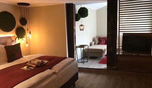 Deluxe Suite