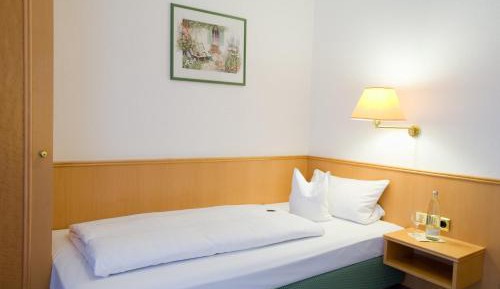 Comfort Single Room