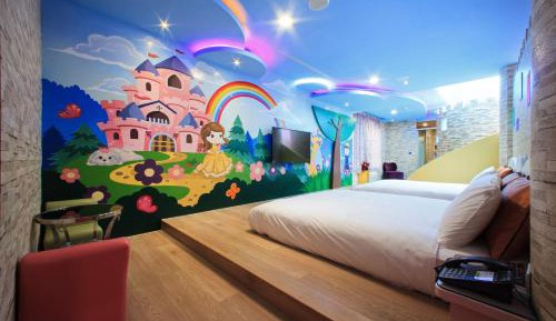 Premium Quadruple Room