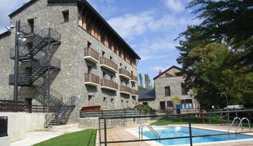 Apartment (2 Adults)