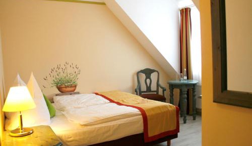 Comfort Single Room