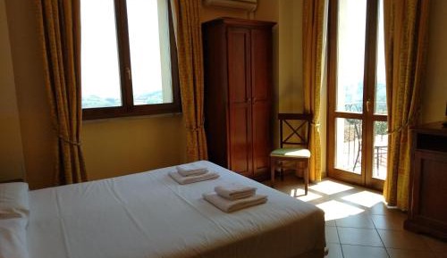 Deluxe Double Room with Balcony